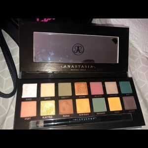 Authentic ABH subculture pallet
